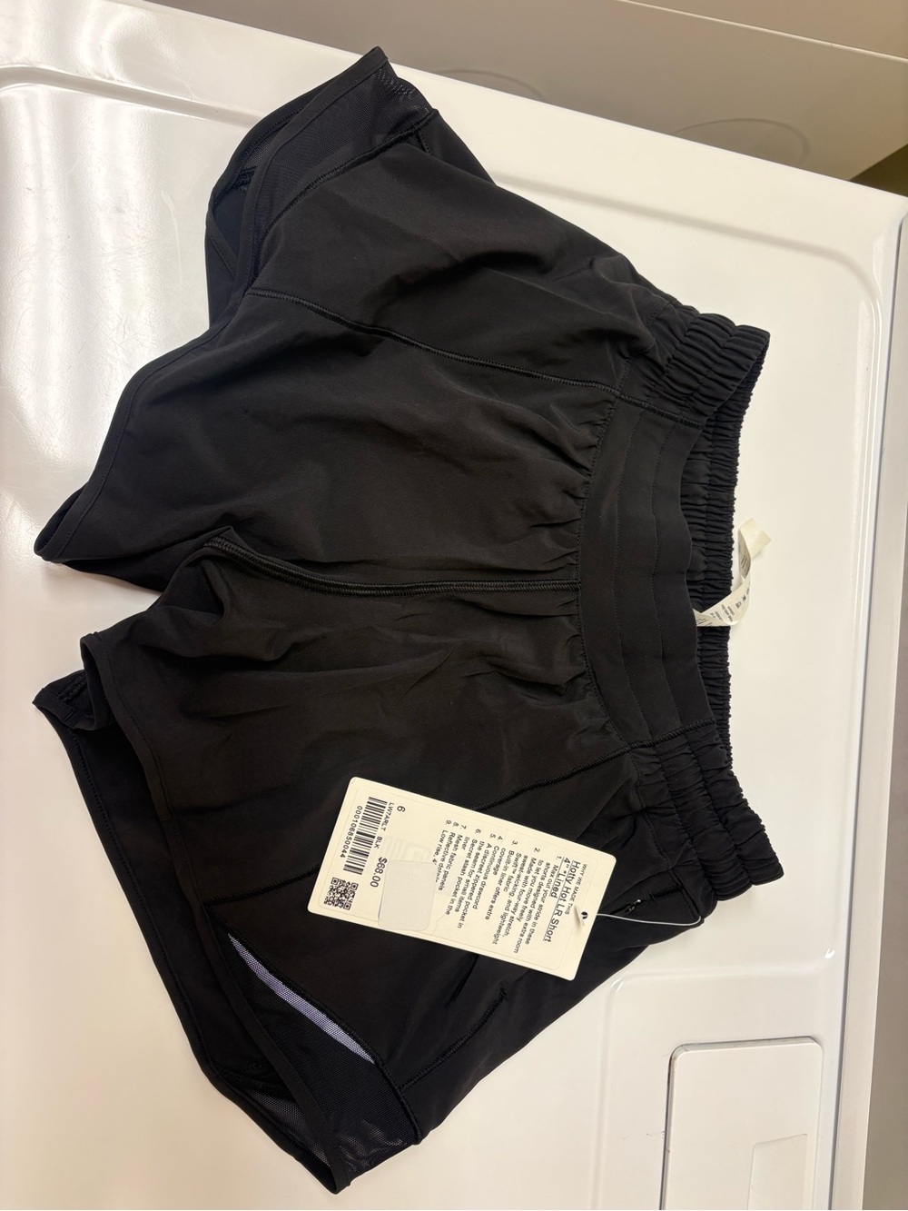 Lululemon Women's Black Athletic Shorts - Lightweight Performance